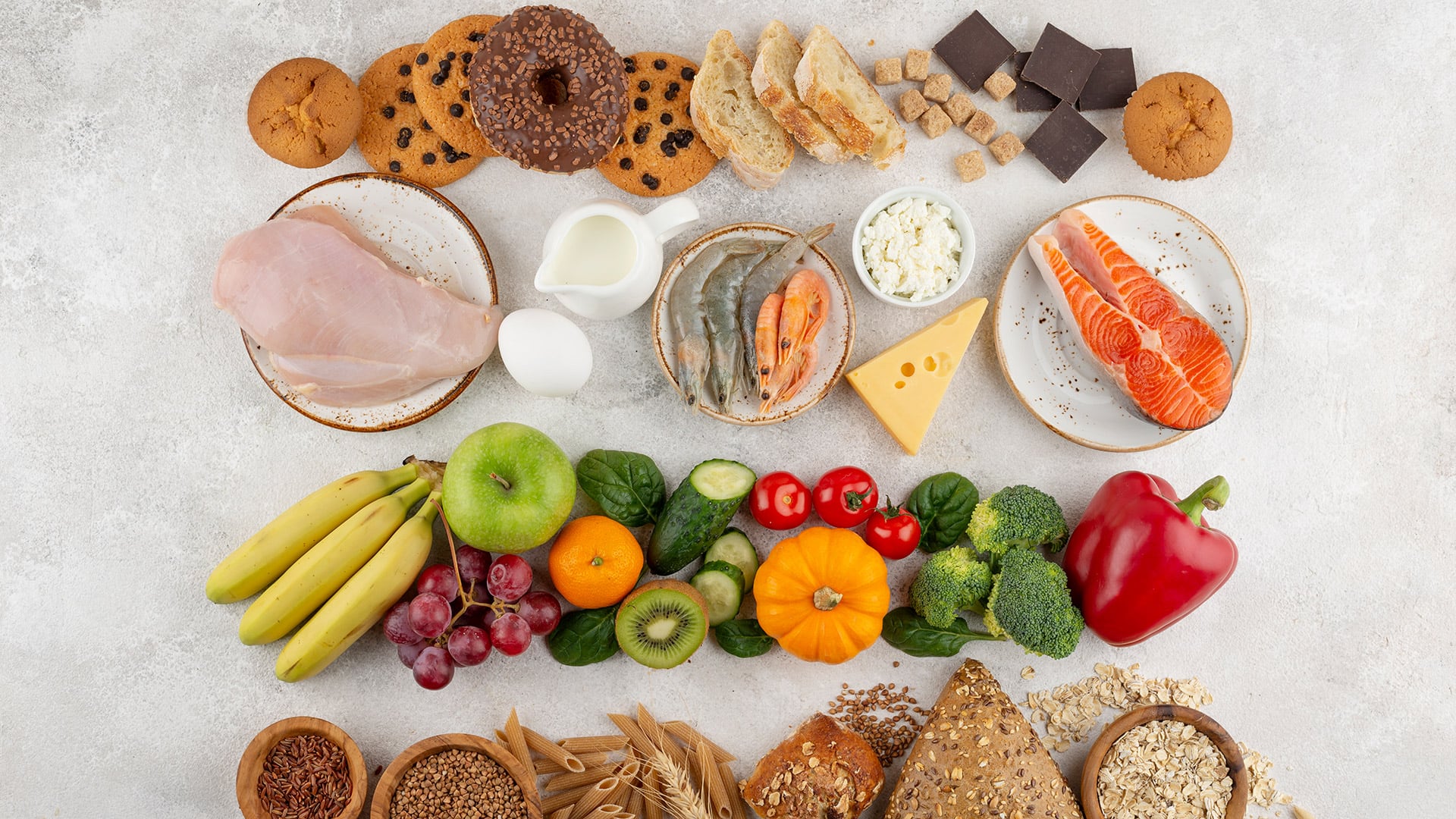 Los alimentos ultraprocesados aportaron el 55% de las calorías diarias en la población estadounidense entre 2021 y 2023. (Freepik)