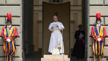 El Papa pide a los religiosos ser "expertos en sinodalidad" para combatir "la globalización de la indiferencia"