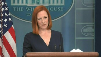 Presidentes ucraniano Zelenski y ruso