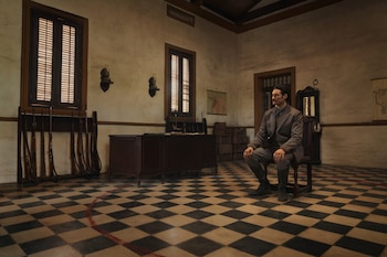 Esta entrega cubre las décadas finales de la familia Buendía y Macondo, incorporando nuevos actores y personajes clave para el desenlace - crédito Mauricio González A / Netflix / Colprensa