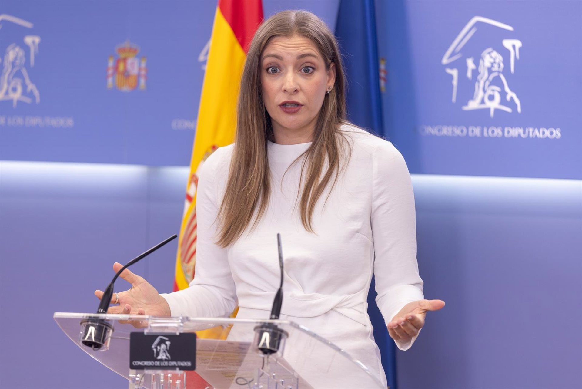 22/09/2026 La portavoz del PP en el Congreso, Ester Muñoz, durante una rueda de prensa, en el Congreso de los Diputados, a 22 de septiembre de 2026, en Madrid (España).POLITICA Eduardo Parra - Europa Press