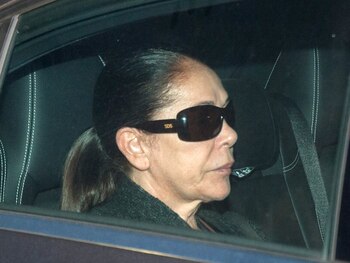 17-11-2021 ISABEL PANTOJA INGRESA EN