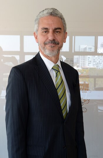 Tiene una amplia carrera en