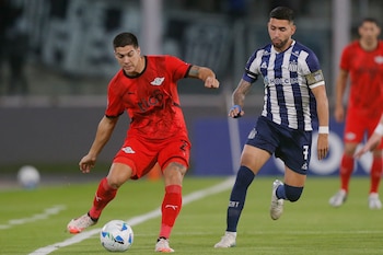 Libertad's defender #02 Ivan Ramirez