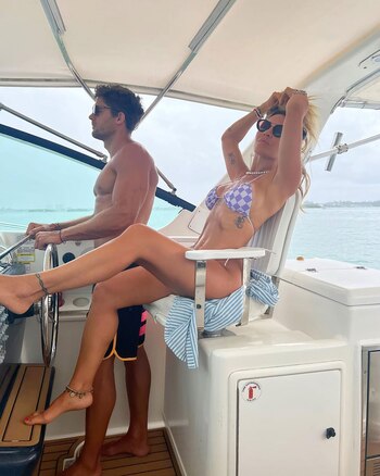 Jimena Barón y un paseo