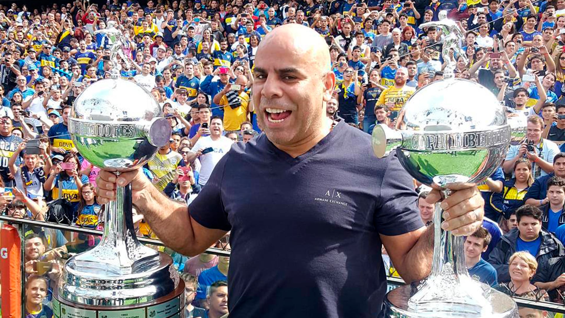 El Chicho Serna ganó dos Copas Libertadores con Boca Juniors, también hicieron parte del equipo los colombianos Óscar Córdoba y Patrón Bermúdez - crédito @mchichoserna/Instagram