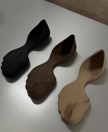 Según Balenciaga, el zapato “destila