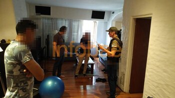 El médico durante el allanamiento