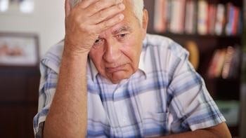 Este es el mayor arrepentimiento de las personas cuando llegan a los 70 años, según un estudio