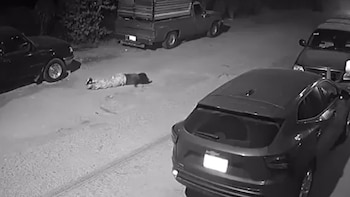 Mujer fue violentamente arrojada desde