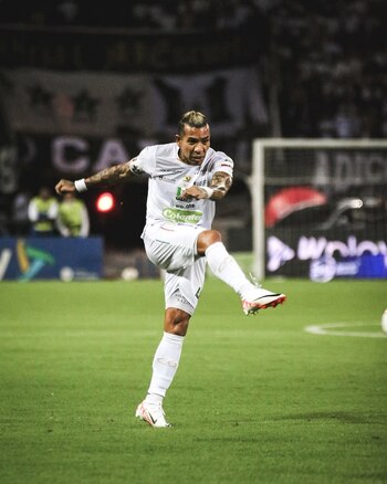 Dayro Moreno abrió el marcador