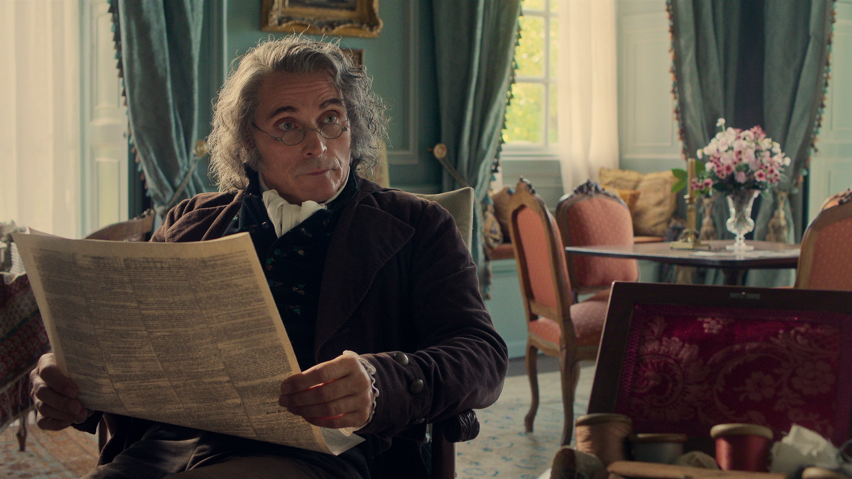 Rufus Sewell interpreta al señor Bennet en la nueva versión de la historia creada por Jane Austen. (Netflix)
