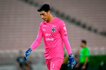 Esteban Andrada regresó a entrenar mientras arrastra una sanción de 13 fechas suspendido (AP Foto/Alex Gallardo)