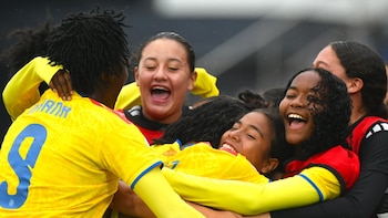 La selección Colombia revivió en el Sudamericano Femenino Sub-17: goleó a Bolivia por 3-0 en Asunción