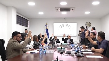 Comisión Legislativa da aval a la amnistía fiscal 2026. (Captura de video de transmisión en vivo)