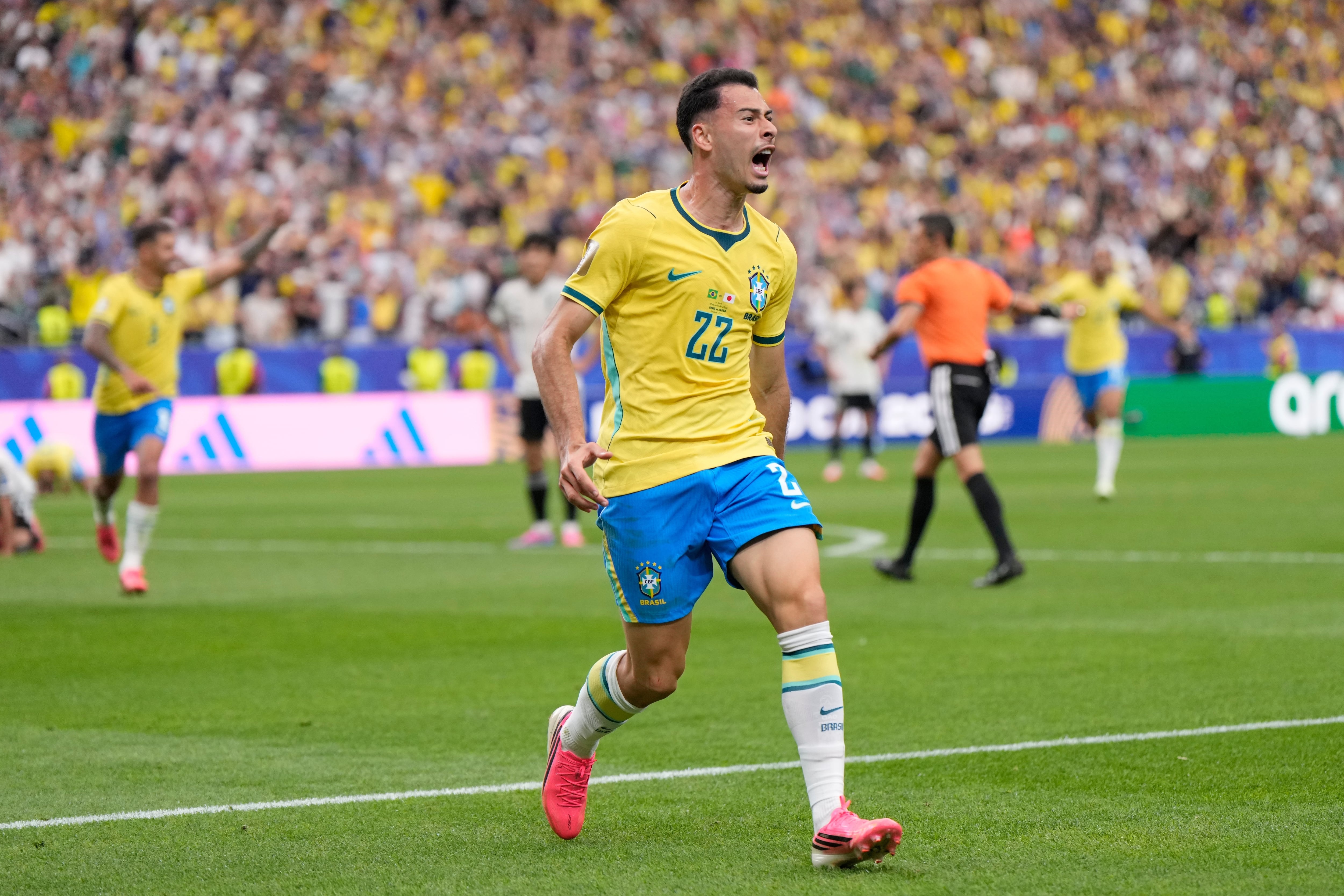 Martinelli disputó el más reciente Mundial con la selección verdeamarella. (AP Foto/Ashley Landis)