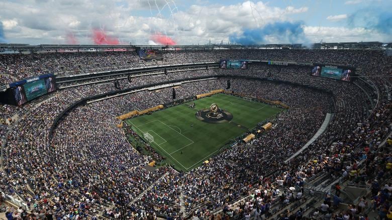 Las características estructurales del MetLife Stadium aumentan la exposición al calor en comparación con otros recintos (REUTERS)