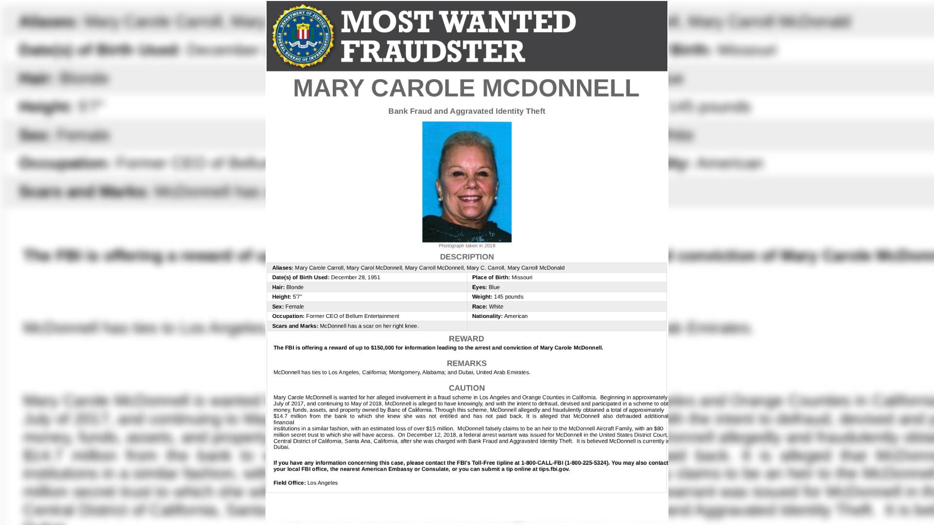 Un cartel de búsqueda del FBI ofrece una recompensa por información sobre Mary Carole McDonnell, acusada de fraude bancario y robo de identidad en Estados Unidos. (FBI )