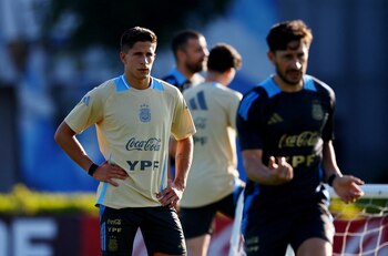 Giuliano Simeone puja por un