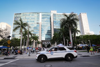 El robo organizado en comercios del sur de Florida provoca pérdidas millonarias y obliga a reforzar la seguridad en tiendas (REUTERS/Brendan McDermid)