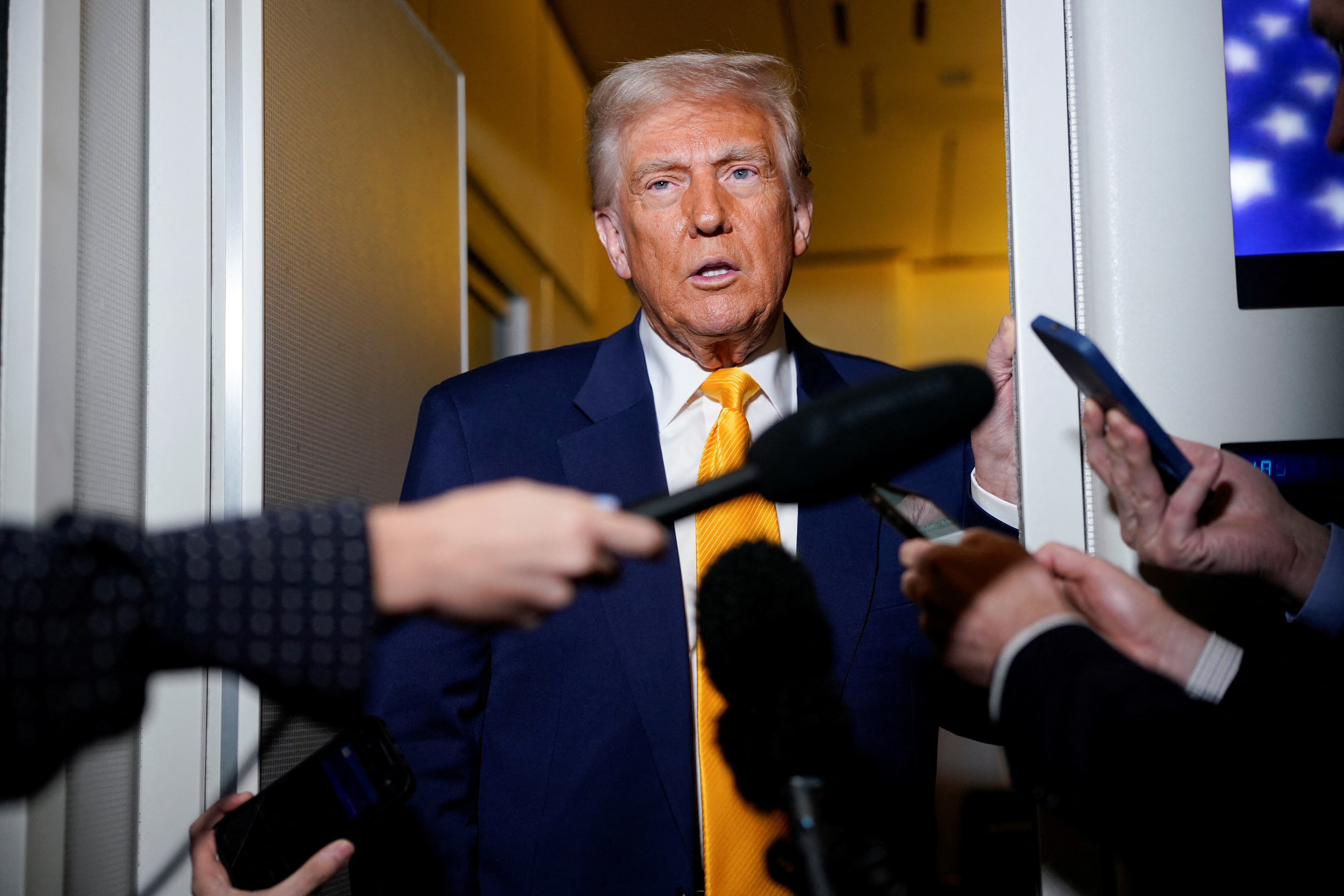 Trump afirmó que la relación entre Ucrania y Rusia “puede estar yendo bien”, pese a la continuidad de los ataques del Kremlin (REUTERS/Nathan Howard)