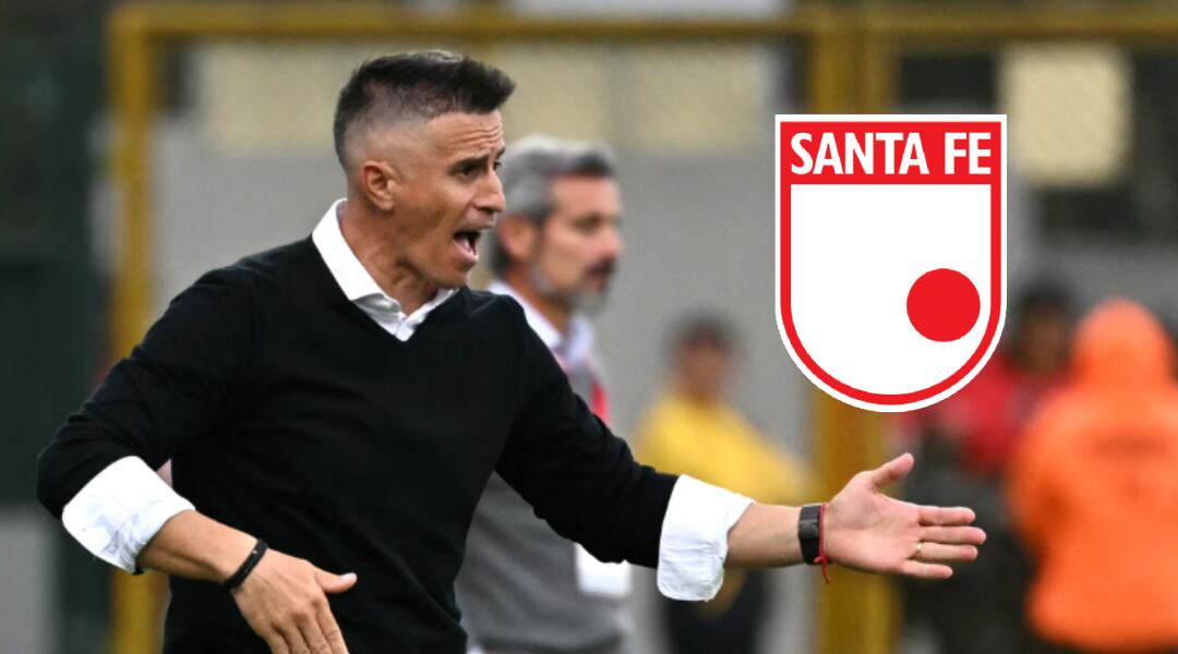 Pablo Peirano salió de la dirección técnica de Santa Fe tras la eliminación en Copa Libertadores - crédito AFP