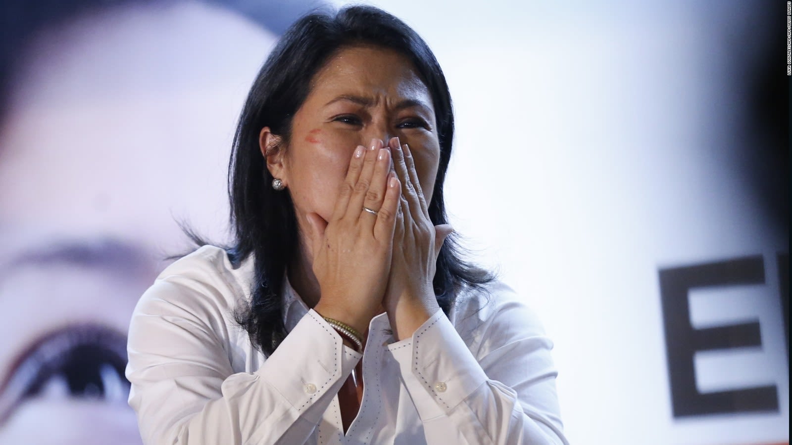 Keiko Fujimori aún no inicia su gobierno, pero el escenario económico internacional ya da movimientos que cambiarían el panorama que tendría su mandato. - Crédito AFP/Luka Gonzales