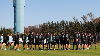 La charla previa al primer