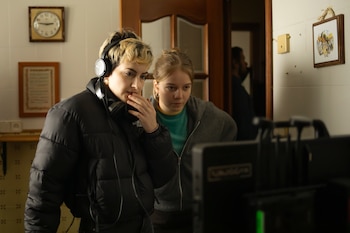 Marta Matute y Júlia Mascort en el rodaje de 'Yo no moriré de amor'