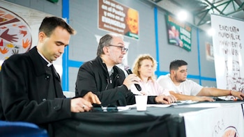 Representantes del Vaticano, la Iglesia argentina y movimientos populares debatieron los principales problemas que atraviesan los más necesitados del mundo y la región (Prensa UTEP)