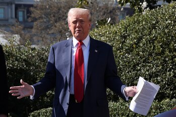 El President Deeuu, Donald