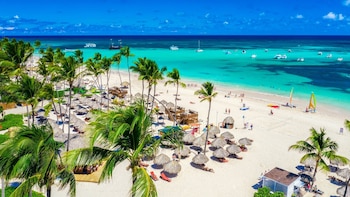 España se convierte por primera vez en el mayor inversor extranjero en República Dominicana y desplaza a EEUU