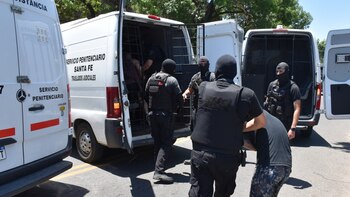 El traslado de los detenidos