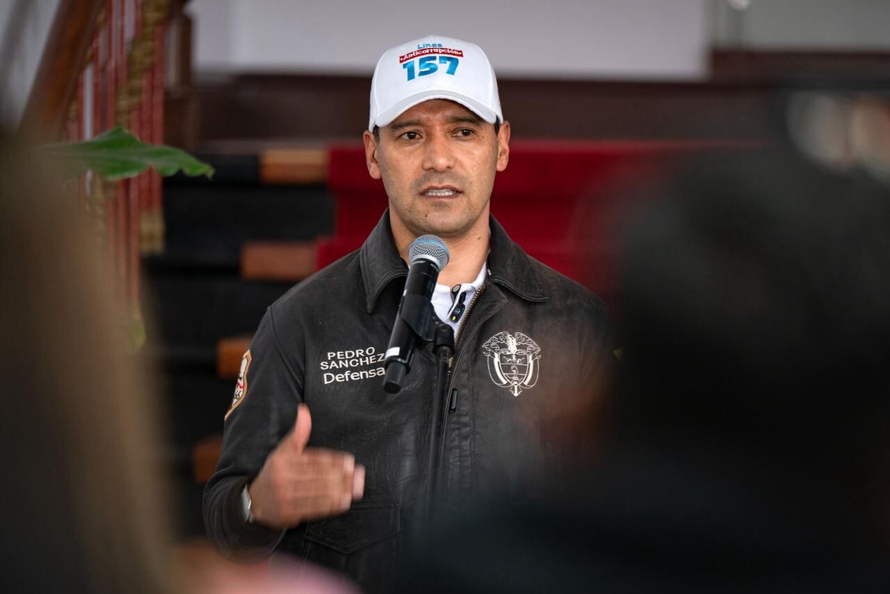 Las autoridades frustraron un ataque con explosivos del cartel de las disidencias de alias Calarcá en el municipio de La Macarena, garantizando la continuidad del conteo de votos - crédito prensa MinDefensa