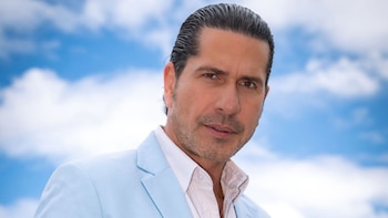 ‘El Titi’, Gregorio Pernía, llega a Perú con su show “Adicto a sus Catalinas”