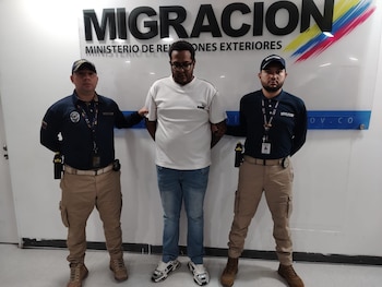 Las autoridades pusieron bajo custodia