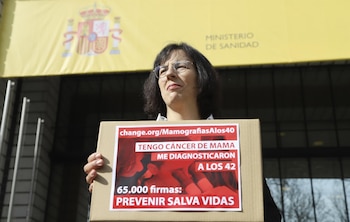 María Varela, paciente con cáncer de mama que pide adelantar los cribados a los 40 años. (Europa Press)