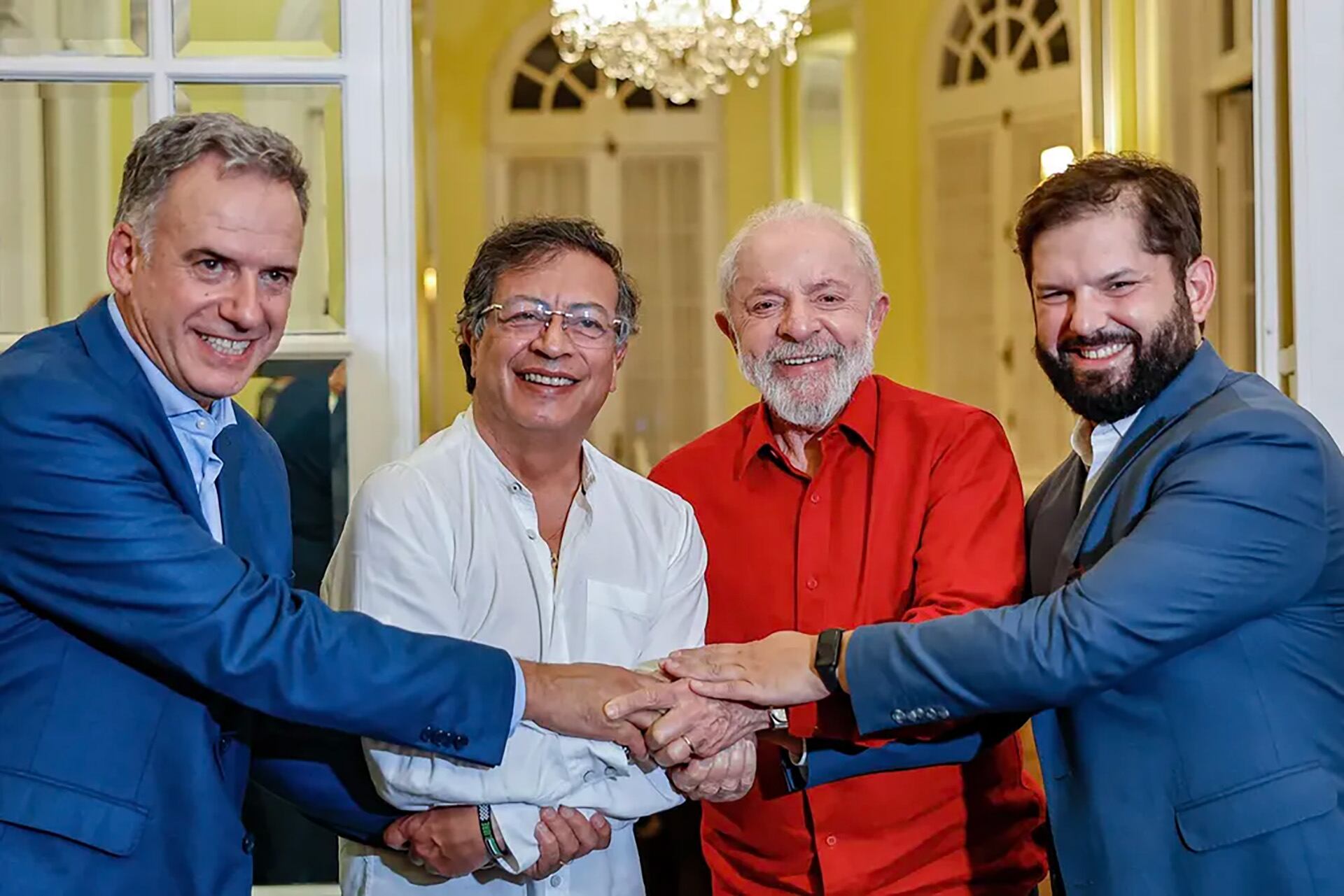 El presidente de Uruguay, Yamandú Orsi; el de Colombia, Gustavo Petro; el de Brasil, Lula da Silva; y el chileno Gabriel Boric (AFP/Archivo)