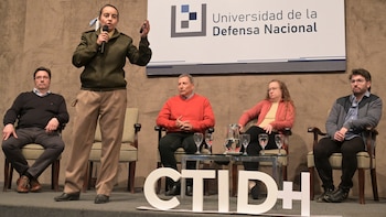 CITEDEF presentó el primer nanosatélite del Ejército Argentino y habló de los desafíos del proyecto