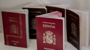 El Tribunal Supremo suspende cautelarmente la inscripción electoral de parte de los nuevos españoles en Cuba