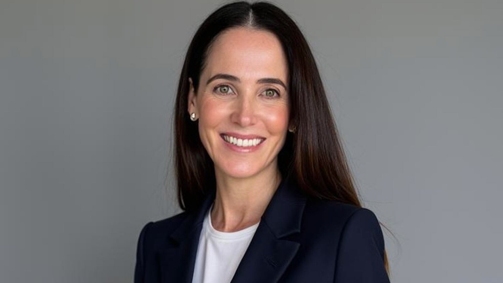 Celina Alonso remarca la importancia de compartir esta distinción junto a otras editoriales amigas y referentes del sector de literatura infantil