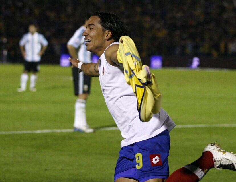 Dayro Moreno es recordado en la selección Colombia por goles como ante Argentina en 2007, en la victoria 2-1 por las eliminatorias a Sudáfrica 2010 - crédito Óscar Pérez/Colprensa