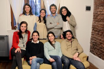 Tres de los ocho hermanos