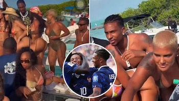 Las vacaciones de una figura de Francia tras el Mundial 2026: fiesta, mujeres y alcohol en alta mar
