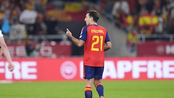 Crónica del Perú - España: 1-3
