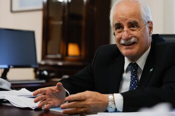 El ex ministro de Defensa