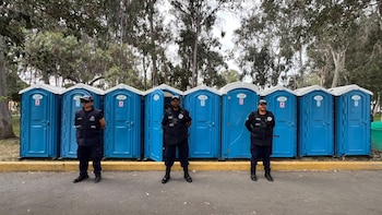 BTS en Lima: colocan 25 baños portátiles para atender pedidos de los seguidores