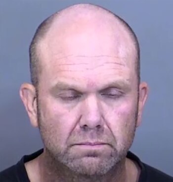 un hombre en Arizona guardó a su padre muerto en un congelador