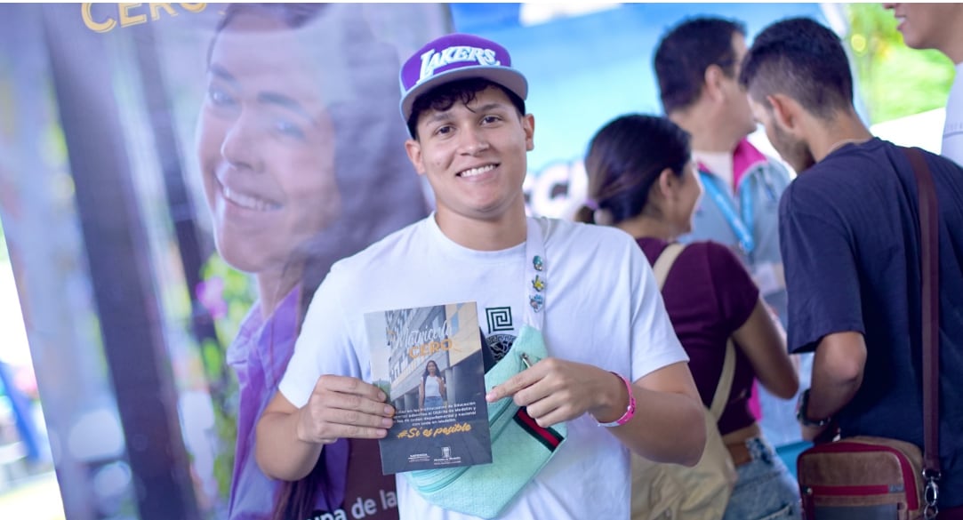 Los requisitos para renovar el beneficio incluyen aprobar y matricular al menos ocho créditos y mantener un promedio mínimo de 3.0. - crédito Alcaldía de Medellín