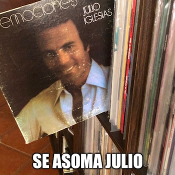 Incluso se apoyan de álbumes